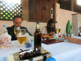  embroidering restaurant nebojsa vahida