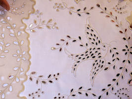  markas white embroidery