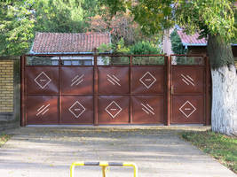  fence decoration