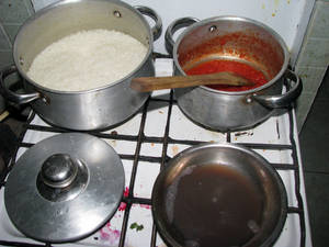 rice and tomato soup cooking